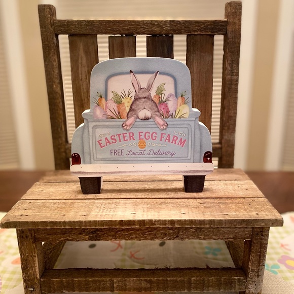 Vintage Farmhouse Easter Egg Farm Truck Sign, Easter Bunny Carrots & Easter Eggs - Picture 5 of 12